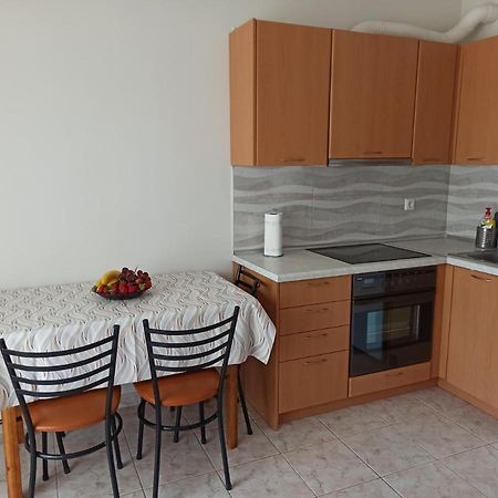 1 Bedroom Apartment In Nea Kallikrateia Dış mekan fotoğraf