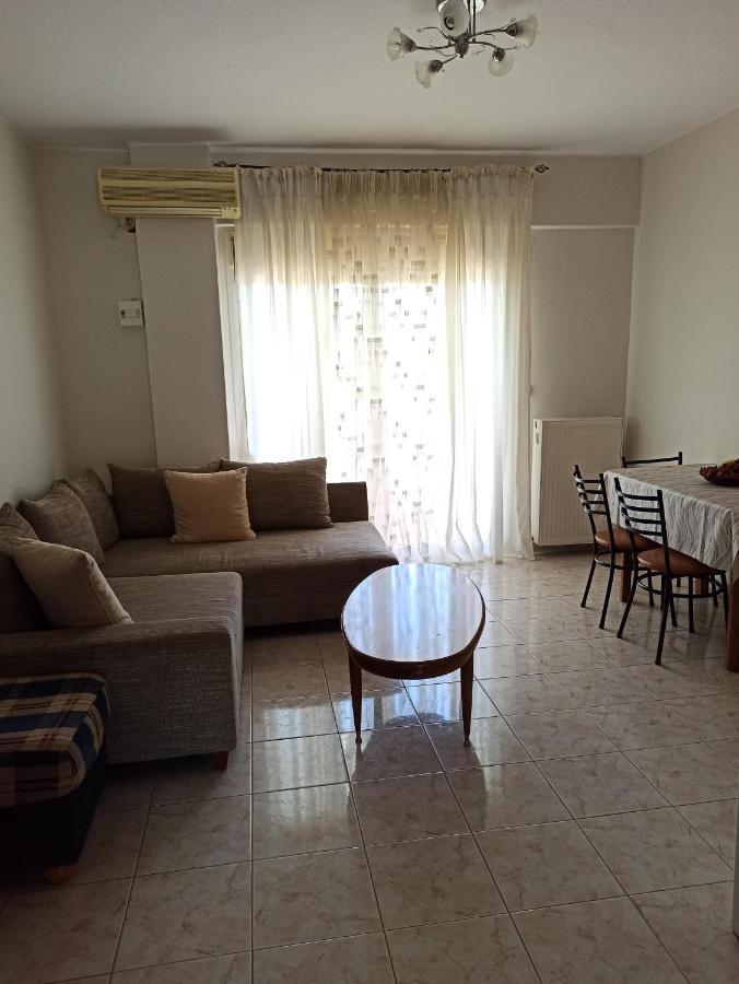 1 Bedroom Apartment In Nea Kallikrateia Dış mekan fotoğraf
