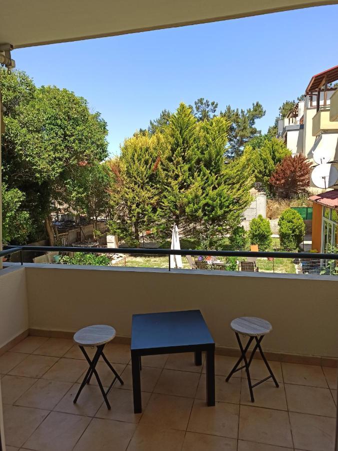 1 Bedroom Apartment In Nea Kallikrateia Dış mekan fotoğraf